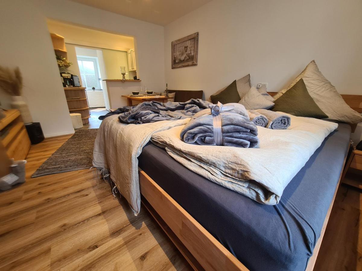 Rosenzauber Kraxler Paerchen Apartment ไวเซินชตัดท์ ภายนอก รูปภาพ